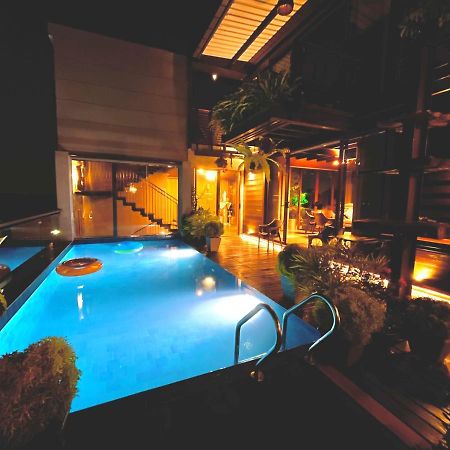 Penton45 - Luxury Penthouse Apartment Negombo Bagian luar foto