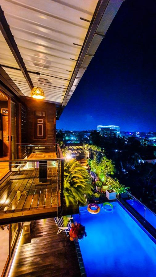 Penton45 - Luxury Penthouse Apartment Negombo Bagian luar foto